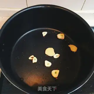 Make Tomato noodles soup step 4