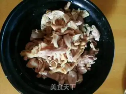 Make Piper pepper fried chicken sausage step 0