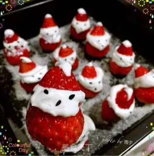 Make Strawberry Santa step 8