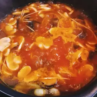 Make Tomato noodles soup step 12