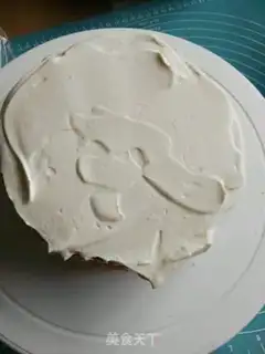 Make Strawberry cream cake step 3