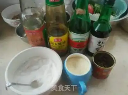 Make Red pork noodles step 0