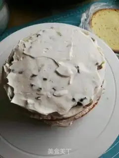 Make Strawberry cream cake step 8