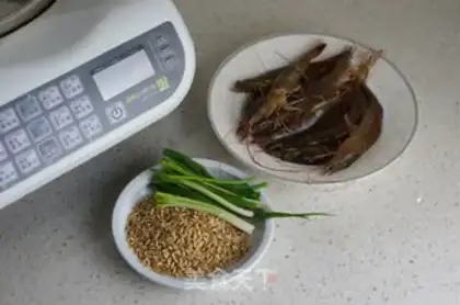 Make Onion shrimp step 0