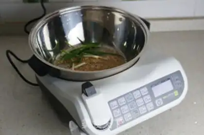 Make Onion shrimp step 2