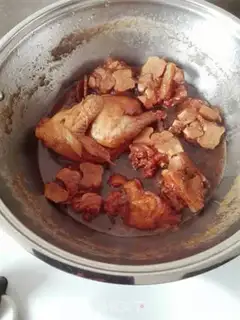 Make Like a chicken with a hoof step 7