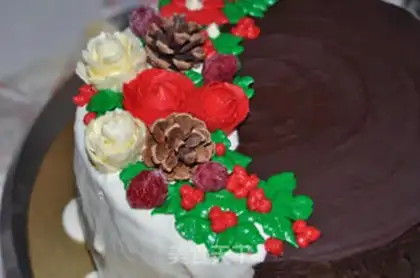 Make Christmas stake cake step 26