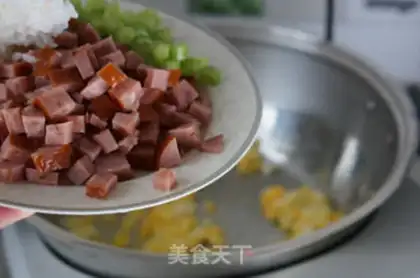 Make Ham and egg fried rice step 3