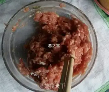 Make Noodle sauce and meat step 2