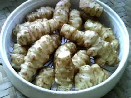 Make Creaming ginger step 1