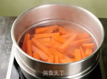 Make A healthy carrot stick step 1