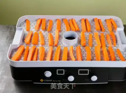 Make A healthy carrot stick step 2