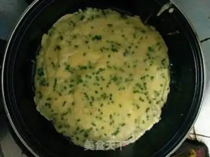 Make Onion omelet step 1