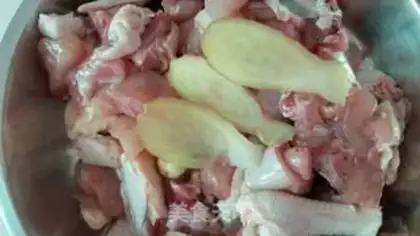 Make Chestnut chicken step 1