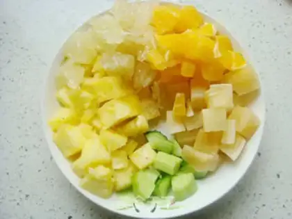 Make Pineapple fruit salad step 1