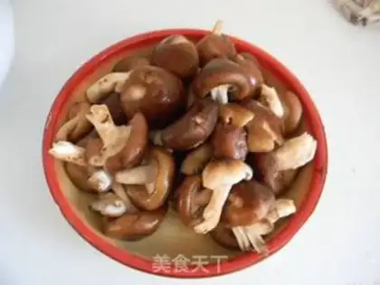 Make Pork mushroom steam step 1