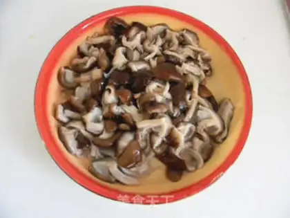 Make Pork mushroom steam step 2