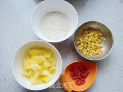 Make Pineapple corn for porridge step 0