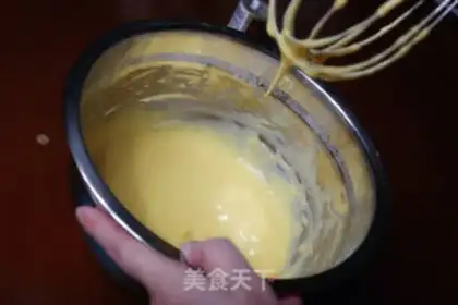 Make Fruit cupcakes step 3
