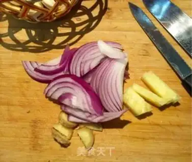 Make Fried salmon with pasta step 6