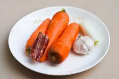 Make Weenie carrots step 0