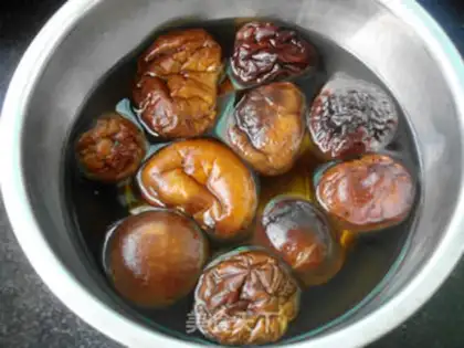 Make Chestnut mushrooms step 2
