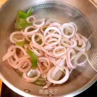 Make Fired squid rings step 5