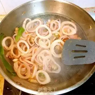 Make Fired squid rings step 9