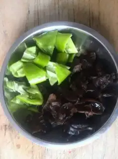 Make Fish fragrance tofu step 2