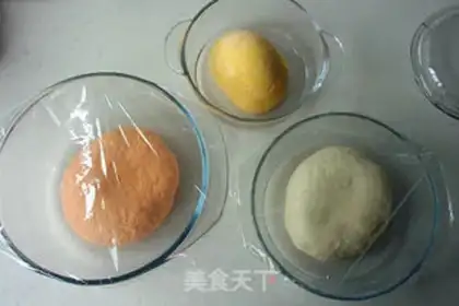 Make Fancy buns step 0