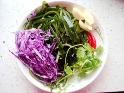 Make Garlic seaweed step 0