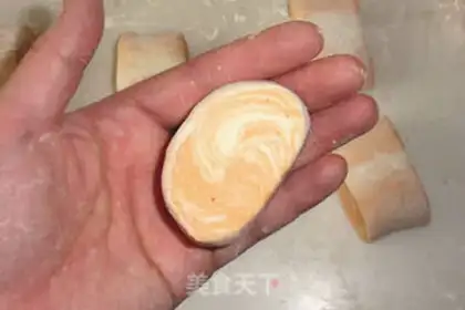 Make Fancy buns step 19