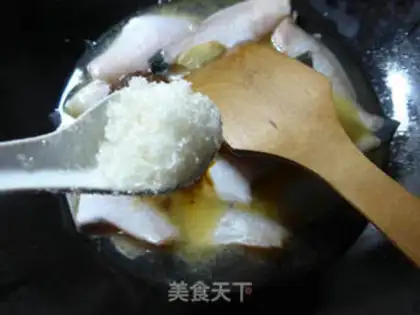 Make The salsa sauce burns little rubber fish step 8