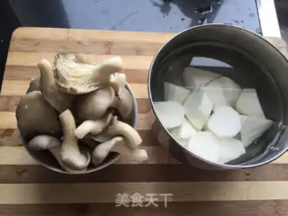 Make Mocking mushroom soup step 4