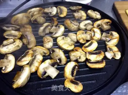 Make Herbal mushrooms and herbal peppers step 3