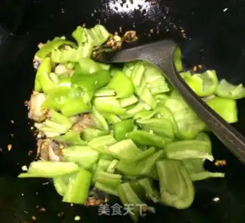 Make Herbal mushrooms and herbal peppers step 6
