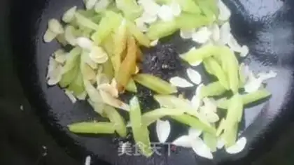 Make Celery lily shrimp step 9