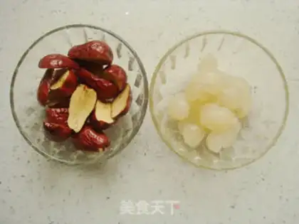 Make Cinnamon char tea step 1