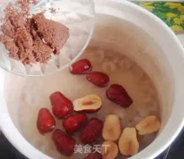 Make Cinnamon char tea step 4