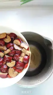 Make "Red-tree rice paste." step 5