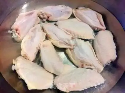 Make Chicken wings and eggs step 0