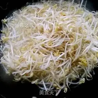 Make Cold bean sprouts step 1