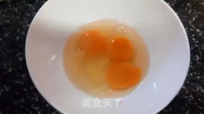 Make Mint thick egg fever step 1