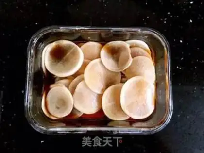Make Crackers and radish step 6