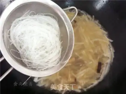Make Chicken and radish crystal fan step 6