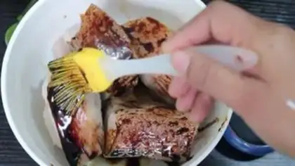 Make Potato button meat step 4