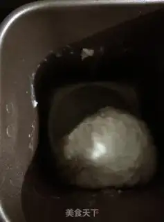 Make Christmas rose bread step 2