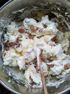 Make Cranberry almonds step 4