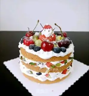 Make Christmas naked cake step 11