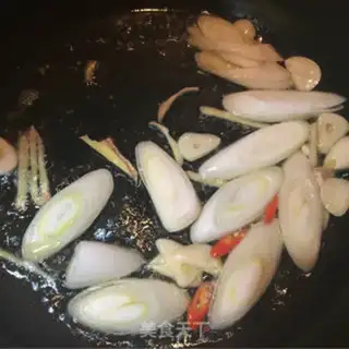 Make Onions blow up lamb step 6